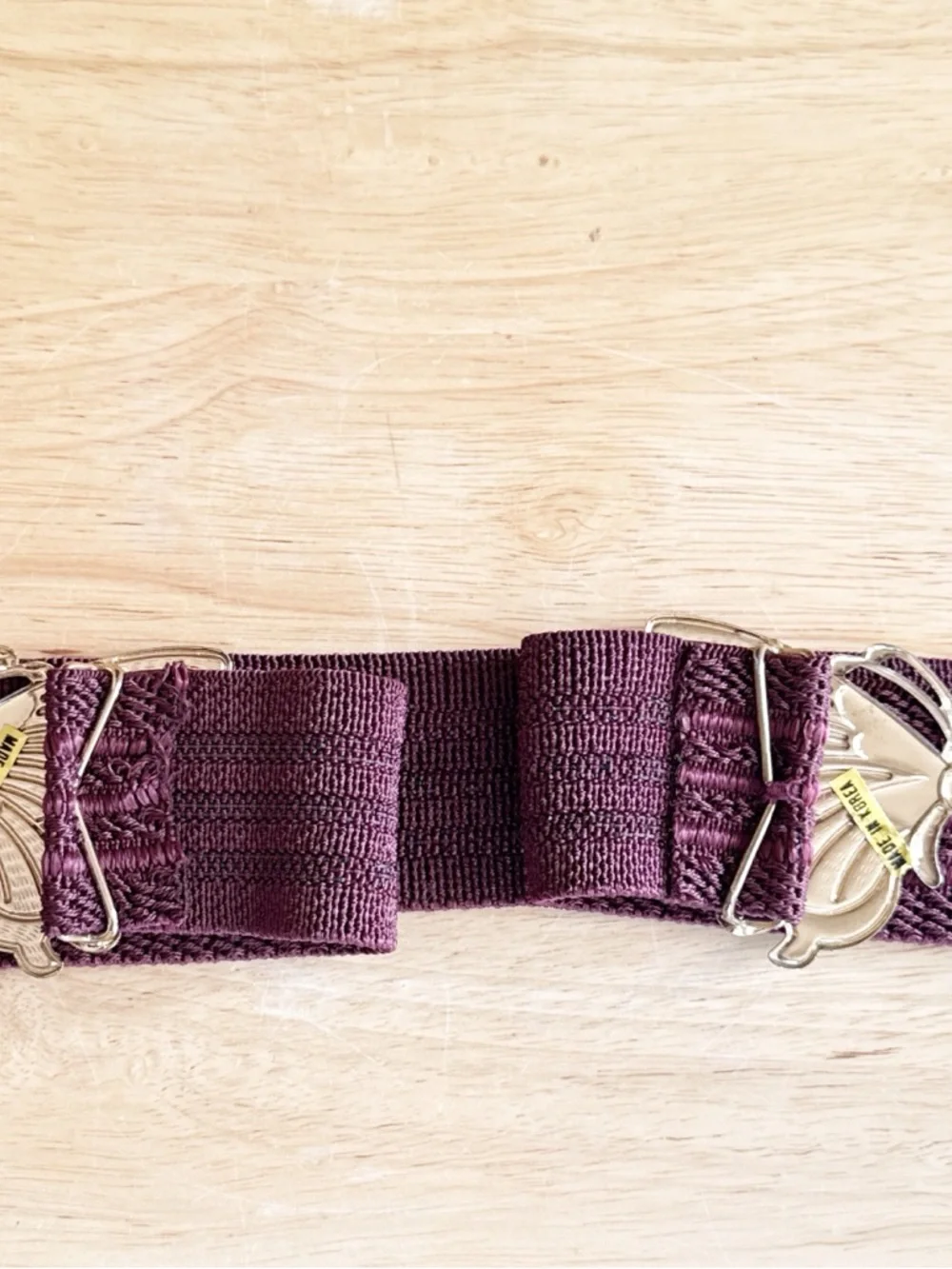 Vintage 80s Burgundy Enamel Butterfly Buckle Elastic Waist Textured Belt Size XL - Picture 11 of 15